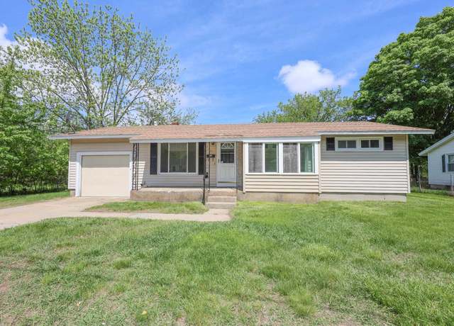 Property at 50 Wyoming Ave, Manchester, NH 03103, 3 beds, 1 bath