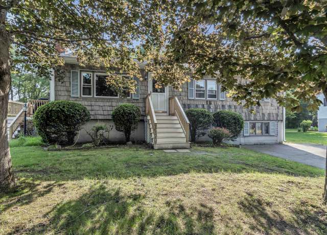 Property at 48 Haigh Ave, Salem, NH 03079, 3 beds, 1 bath