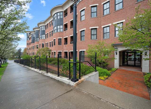 Property at 40 College St #210, Burlington, VT 05401, 1 bed, 1 bath