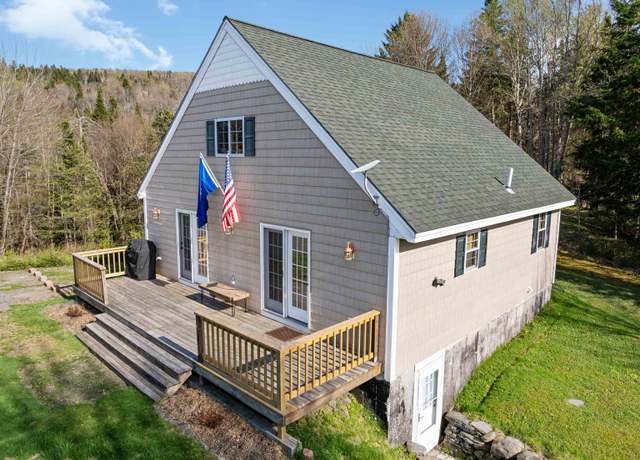 Property at 48 Meadow View Dr, Pittsburg, NH 03592, 2 beds, 1 bath