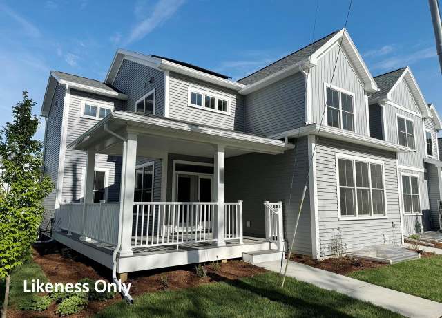 Property at 403 Old Farm Rd, South Burlington, VT 05403, 3 beds, 2.5 baths