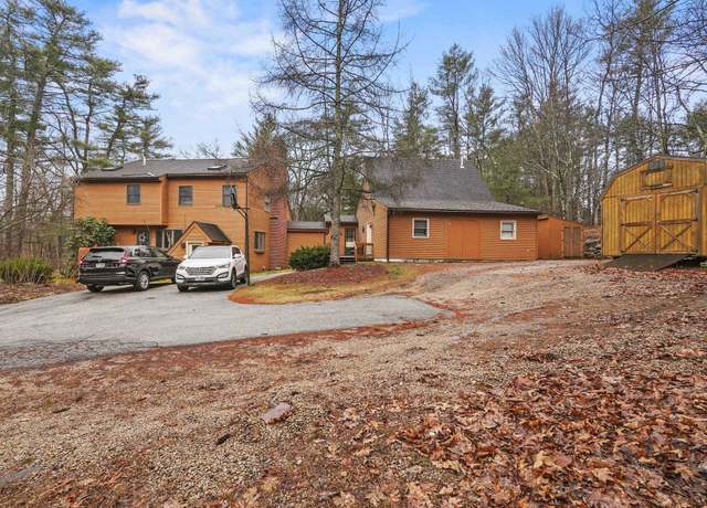 Property at 1 Blueberry Hill Rd, Raymond, NH 03077, 4 beds, 3 baths
