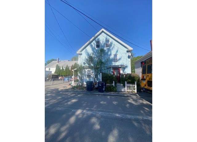 Property at 4 Chase St, Nashua, NH 03060, 3 beds, 1.5 baths
