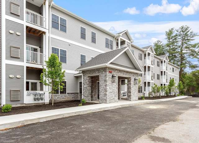 Property at 10100 S Willow St #105, Manchester, NH 03103, 2 beds, 2 baths