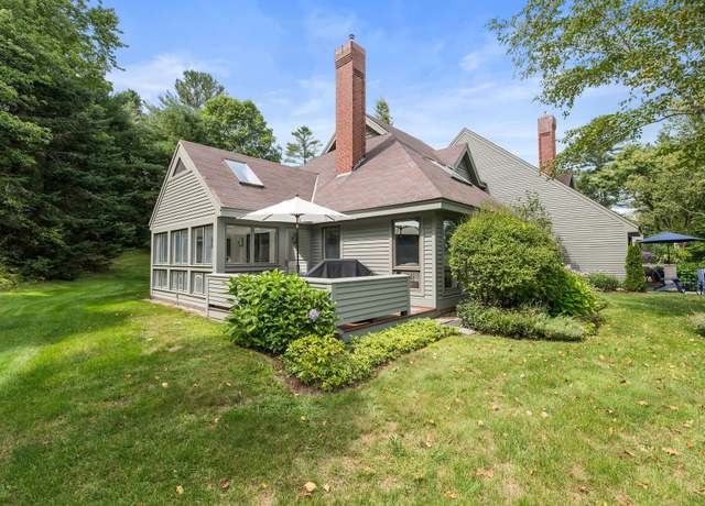 Property at 12 The Seasons #12, New London, NH 03257-6037, 3 beds, 2.5 baths