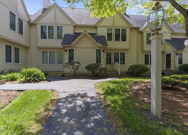 Property at 40 Prestonfield Rd, Nashua, NH 03064, 2 beds, 1.5 baths