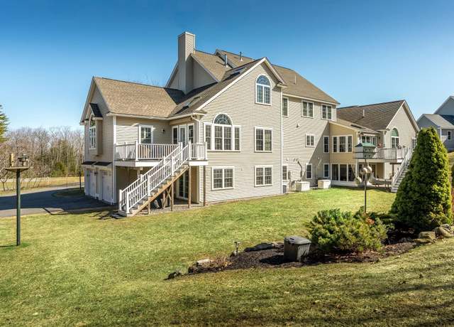 Property at 57 Granite Ln, Chester, NH 03036, 2 beds, 3.5 baths