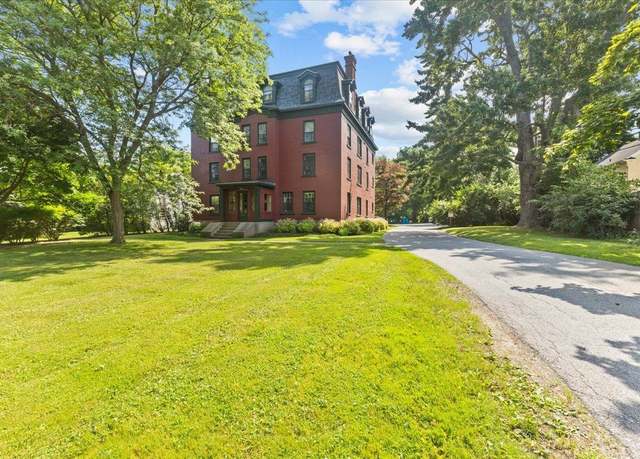 Property at 236 S Prospect St #3, Burlington, VT 05401, 2 beds, 1 bath