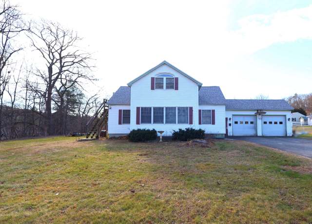 Property at 55 Horseshoe Ave, Hartford, VT 05001, 2 beds, 2 baths