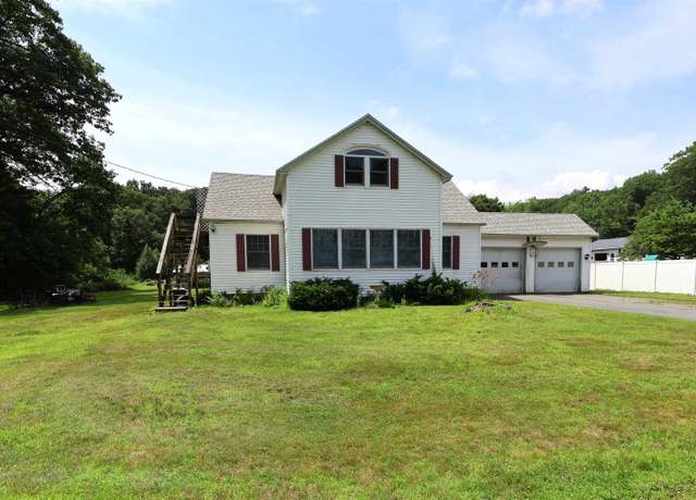 Property at 55 Horseshoe Ave, Hartford, VT 05001, 2 beds, 2 baths