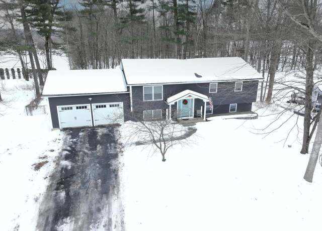 Property at 332 Bluebird Dr, Colchester, VT 05446, 3 beds, 3 baths