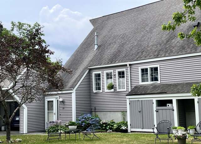 Property at 13 Hilltop Pl #13, New London, NH 03257, 1 bed, 1 bath