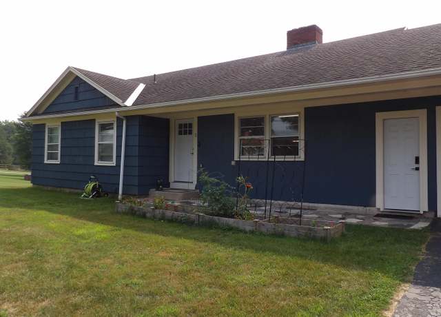 Property at 11 Southern Blvd, Rutland City, VT 05701, 4 beds, 2 baths