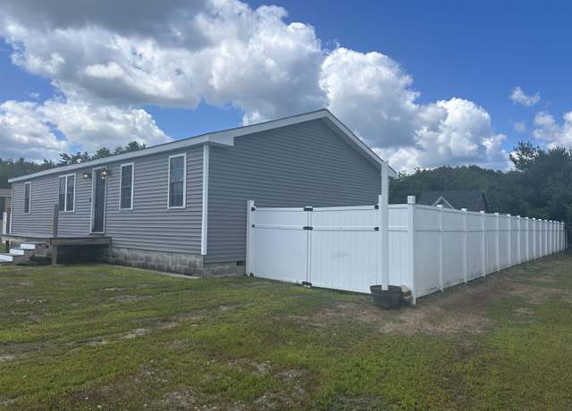 Property at 54 Day Lilly Ln, Rochester, NH 03868, 3 beds, 2 baths