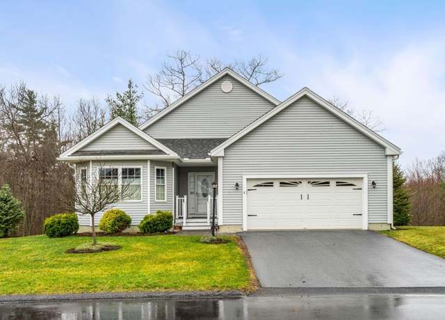 Property at 8 Strawberry Ln, Hooksett, NH 03106, 2 beds, 2 baths