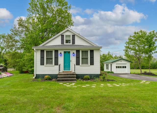 Property at 546 Salmon Falls Rd, Rochester, NH 03868, 2 beds, 1 bath