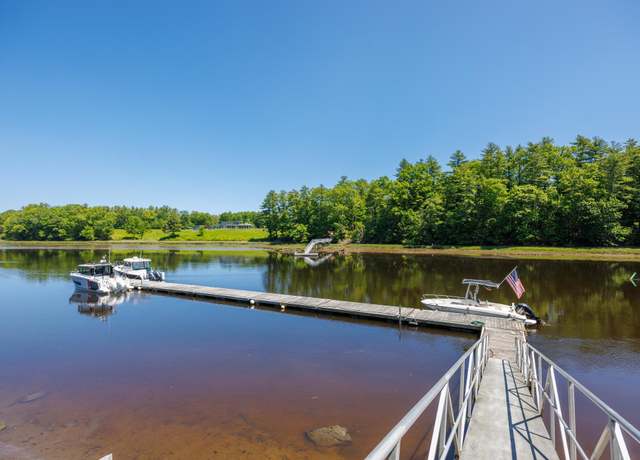 Property at 25 Schooner Dr, Dover, NH 03820, 4 beds, 4 baths
