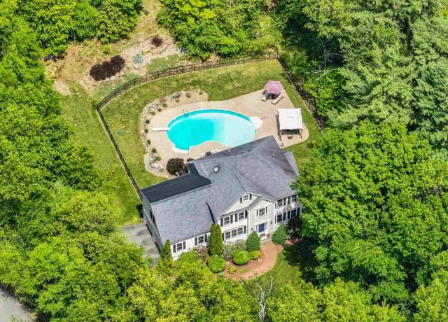 Property at 21 Wiggin Rd, Bedford, NH 03110, 4 beds, 3.5 baths
