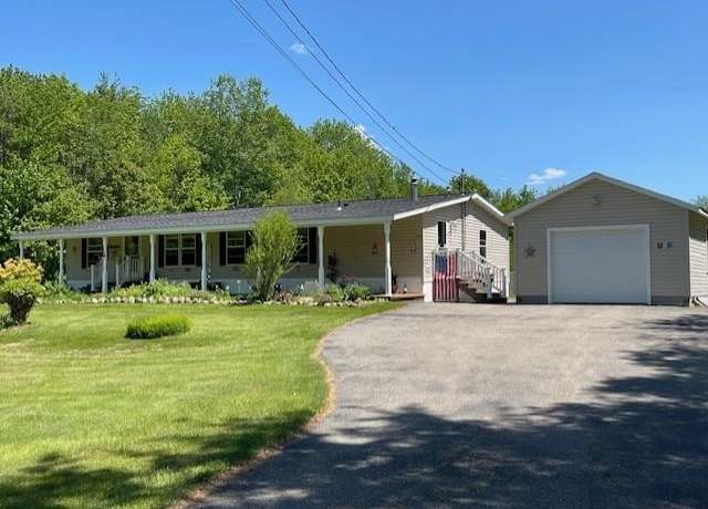 Property at 34 Shaw Dr, Rochester, NH 03868, 3 beds, 2 baths