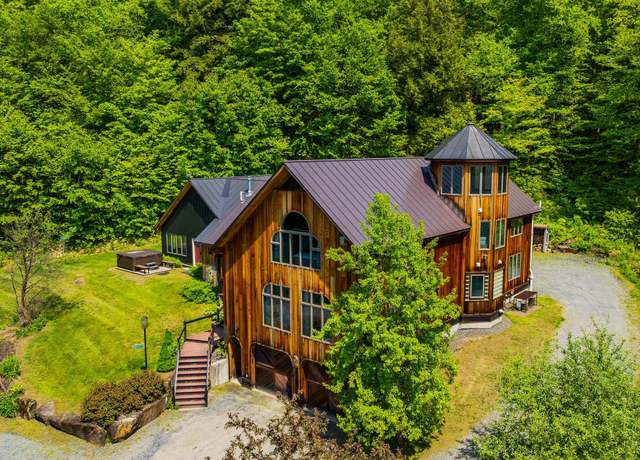 Property at 851 Riverside Park Rd, Woodstock, VT 05091, 4 beds, 3.5 baths