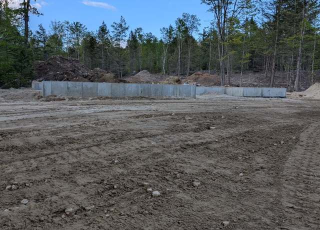 Property at 56-3 Old Coach Rd, New Boston, NH 03070, 4 beds, 2.5 baths