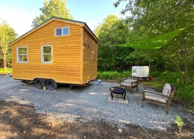 Property at 0 Rowentown Rd #000004, Wentworth, NH 03282, 1 bed, 1 bath