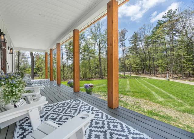 Property at 156 Strafford Rd, Northwood, NH 03261, 3 beds, 2.5 baths