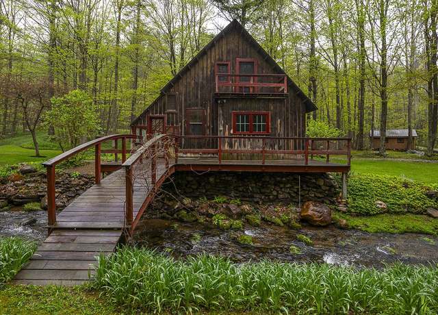 Property at 2648 Tinmouth Rd, Danby, VT 05739, 3 beds, 1.5 baths