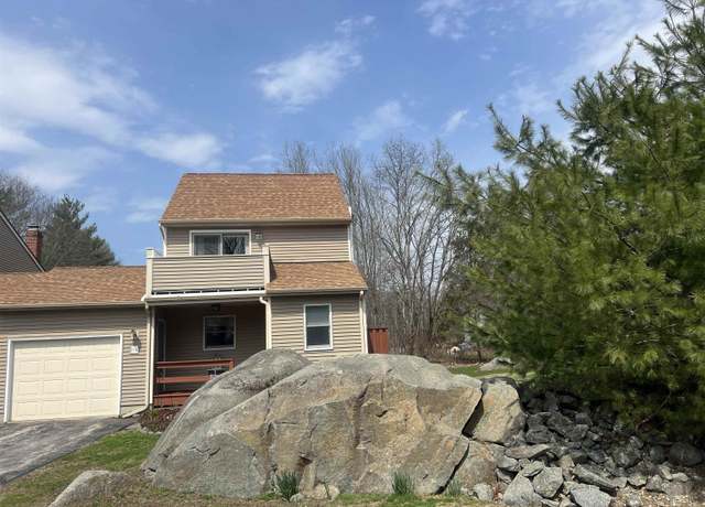 Property at 4D Wade Farm Rd Unit D, Newmarket, NH 03857, 2 beds, 1.5 baths