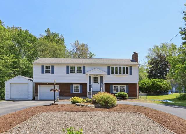 Property at 38 Crestwood Cir, Salem, NH 03079, 3 beds, 2.5 baths