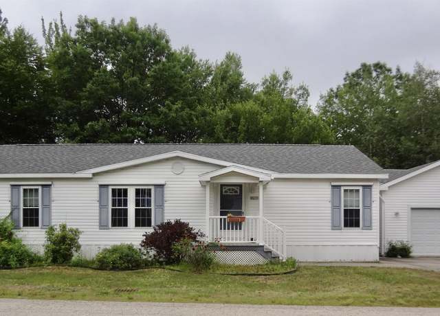 Property at 612 Benton Dr, Laconia, NH 03246, 3 beds, 2 baths