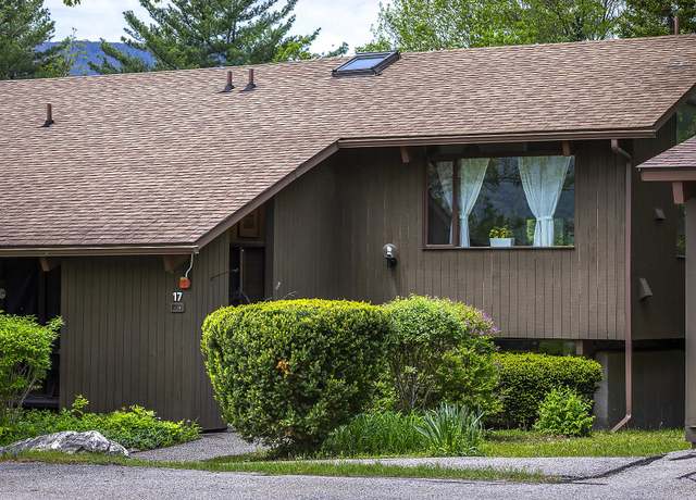 Property at 46 Murray Hill Heights Rd Unit 17, Manchester, VT 05255, 2 beds, 2.5 baths