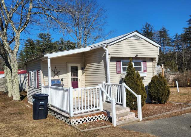 Property at 3 Kings Row, Epsom, NH 03234, 2 beds, 1 bath