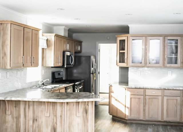 Property at 103 Scenic Dr, Belmont, NH 03220, 2 beds, 2 baths