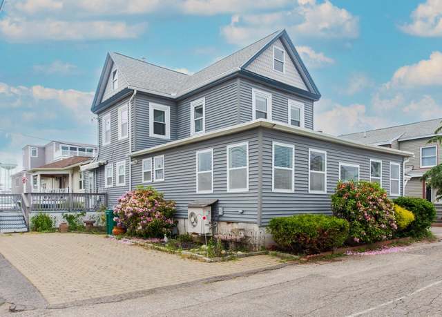 Property at 5 Cole St, Hampton, NH 03842, 4 beds, 2 baths