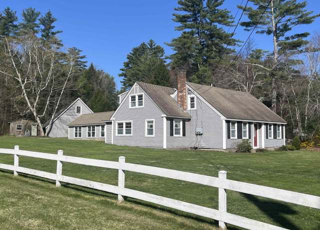 Property at 2 Ichabod Dr, Merrimack, NH 03054, 4 beds, 2.5 baths