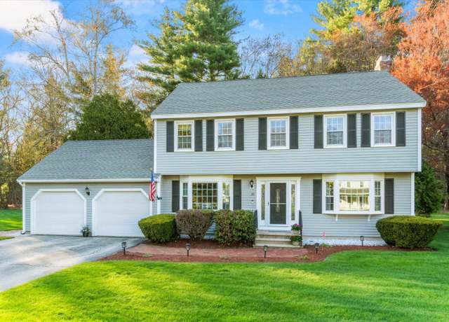 Property at 10 Plaza Ave, Hudson, NH 03051, 4 beds, 2.5 baths