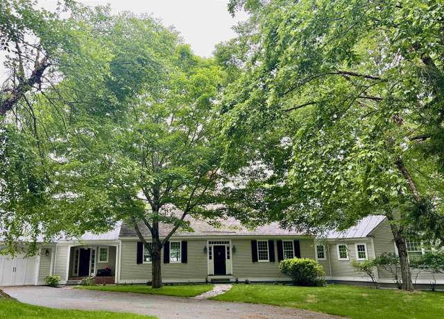 Property at 3 Saddle Run Rd, Hanover, NH 03755, 4 beds, 2.5 baths