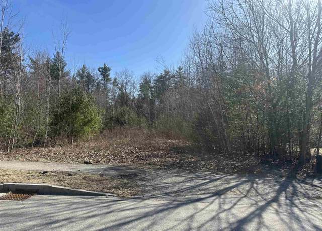 Property at 41 Anderson Ln, Rochester, NH 03867
