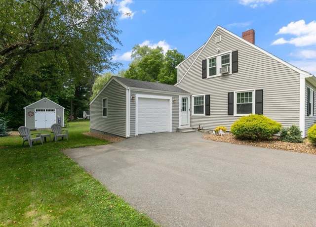 Property at 168 Main St, Plaistow, NH 03865, 3 beds, 1.5 baths