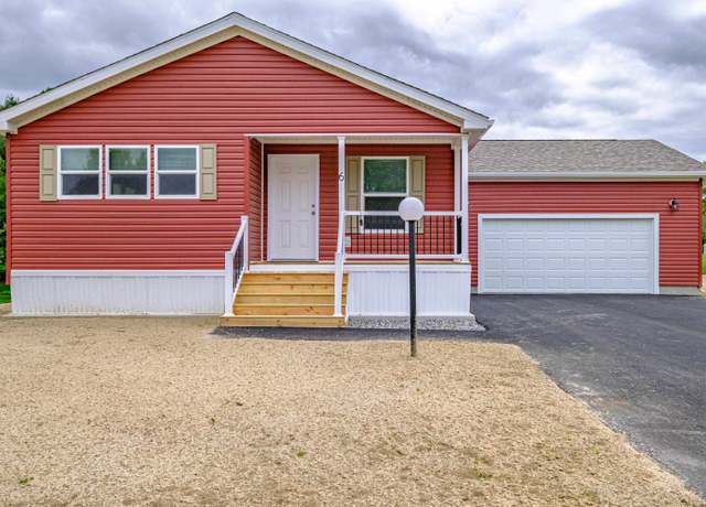 Property at 6 Dockside Ln, Rochester, NH 03867, 3 beds, 2 baths