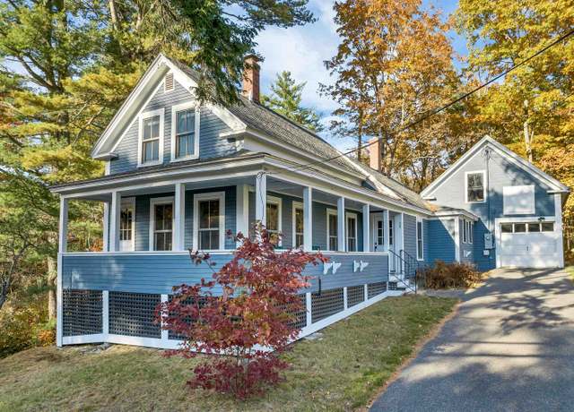 Property at 59 Elm Str St, Wolfeboro, NH 03894, 2 beds, 1.5 baths