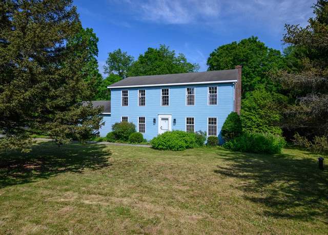 Property at 245 Southshire Dr, Bennington, VT 05201, 4 beds, 2.5 baths