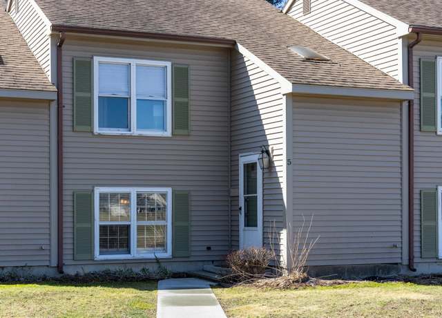 Property at 48 Chestnut Ln #5, Colchester, VT 05446, 2 beds, 1.5 baths