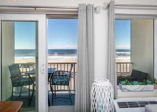 Property at 703 Ocean Blvd #303, Hampton, NH 03842, 1 bed, 1 bath