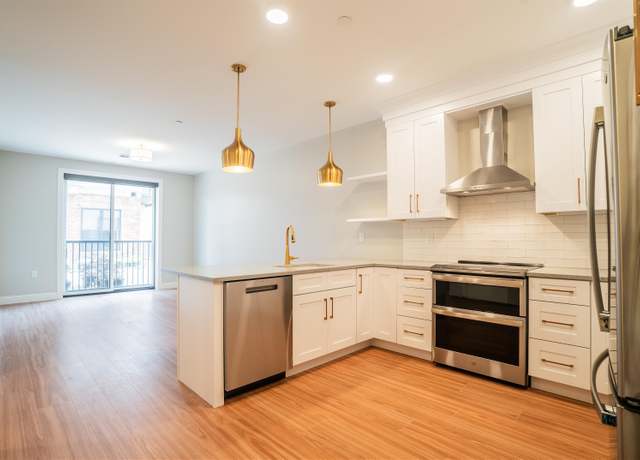 Property at 99 Foundry Pl #101, Portsmouth, NH 03801, 2 beds, 2 baths