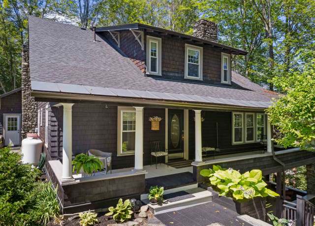 Property at 223 Hillcrest Ter, Hartford, VT 05001, 5 beds, 3 baths
