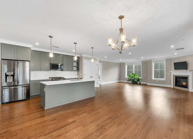 Property at 7 Willey Creek Rd #208, Exeter, NH 03833, 2 beds, 2 baths