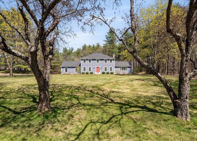 Property at 3 Crestwood Dr, Hollis, NH 03049, 4 beds, 2.5 baths