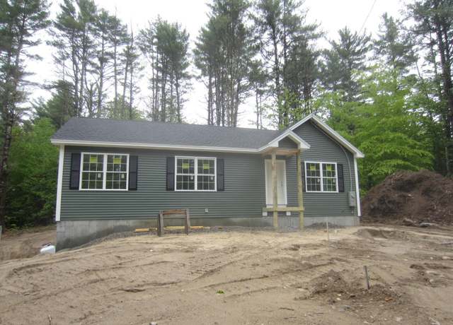 Property at 102 Thomas Dr, Wakefield, NH 03872, 3 beds, 2 baths